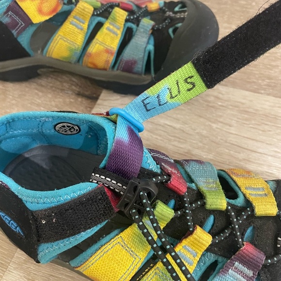 Keen Newport Tie Dye Rainbow Kids Outdoor Water Quick Dry Shoes - Picture 15 of 16